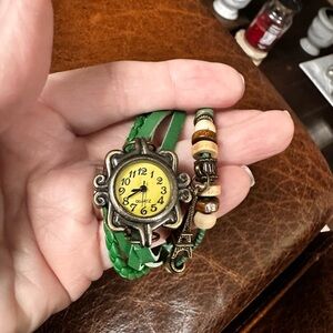 Vintage Leather Wrap green Watch